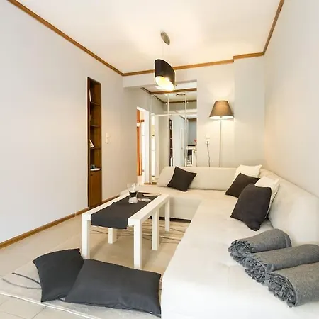 Appartement 95sqm 7min Center 2bedroom Gas Heating Marble Wc 2 Smarttv