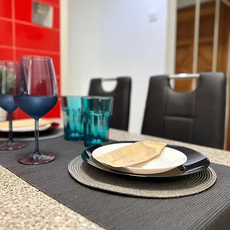 95sqm 7min Center 2bedroom Gas Heating Marble Wc 2 Smarttv Appartement *